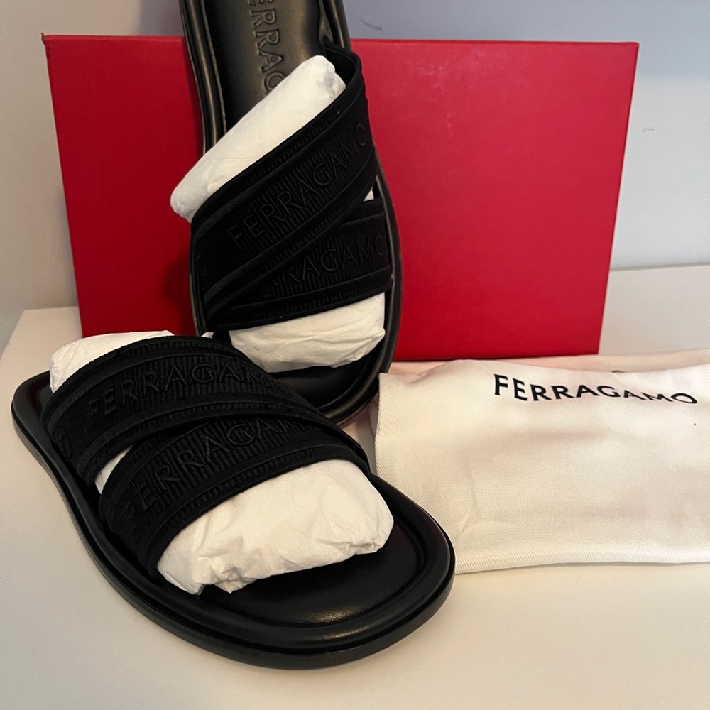 NWT Salvatore Ferragamo Black Logo Sandals